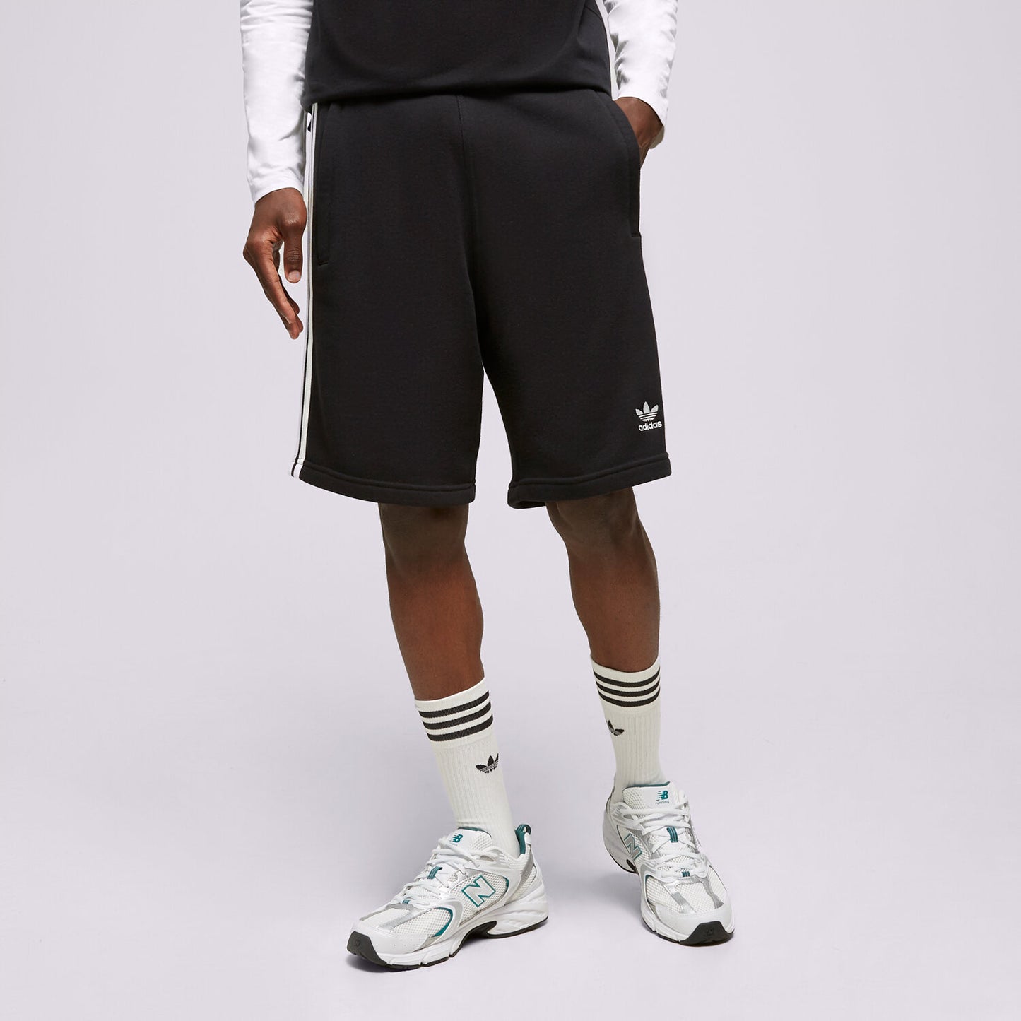 Quần adidas Adicolor Classics 3-Stripes Sweat Shorts - Black IA6351
